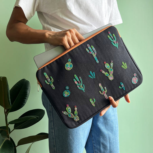 Prickly Laptop Sleeve